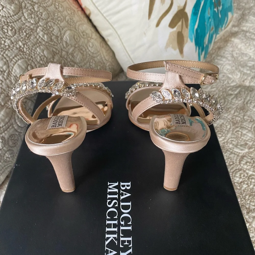 Badgley Mischka Kerry Heels - Picture 14 of 15